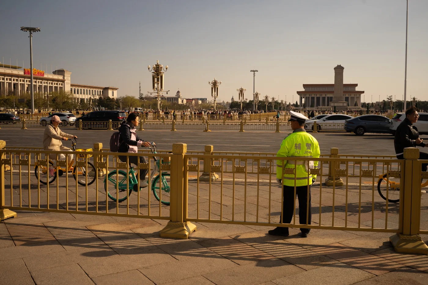 Voigtlander Nokton 35mm f/1.4 II MC lens